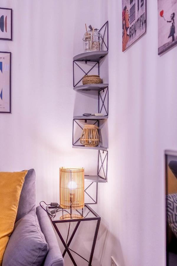 Palacios Malaver Suite Home เซบีญา ภายนอก รูปภาพ
